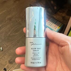 Platinum Blow-Dry Spray - Unused